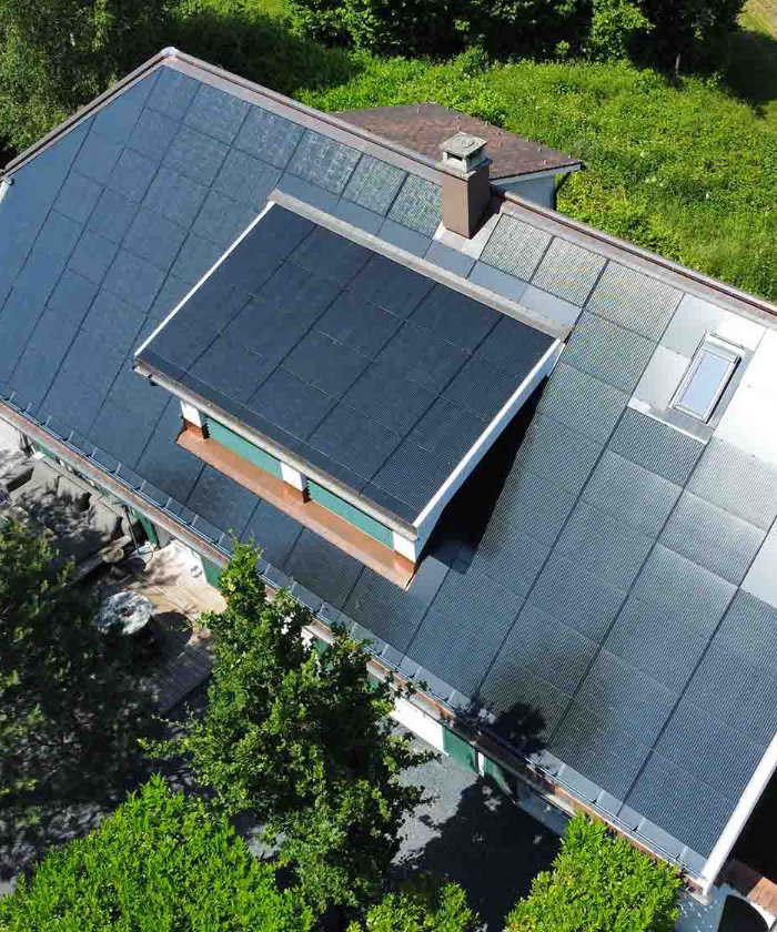 Ästhetik und Energie vereint – Indach-Solaranlagen von EKZ Eltop