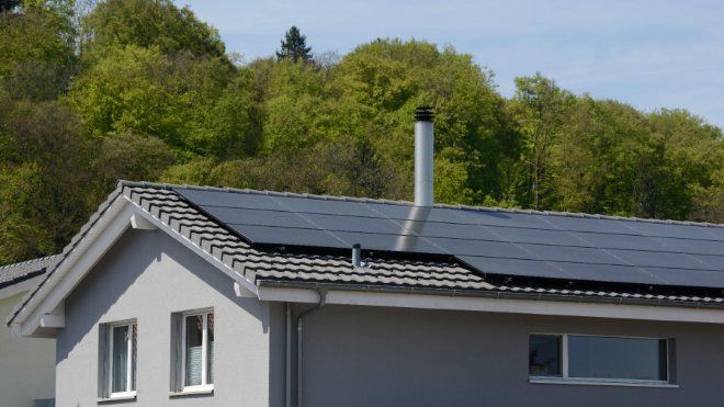 EKZ-Solaranlage mit Einlegesystem